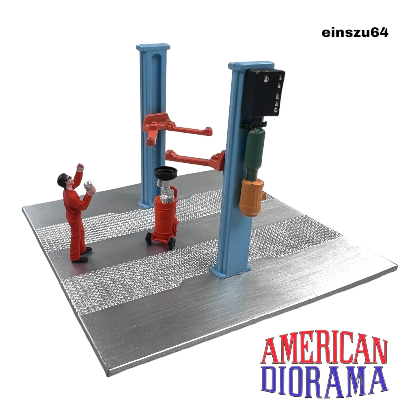 American Diorama -  2 Post Lift with Oil Drainer & Mechanic Figure - AD-38379MJ - 1:64