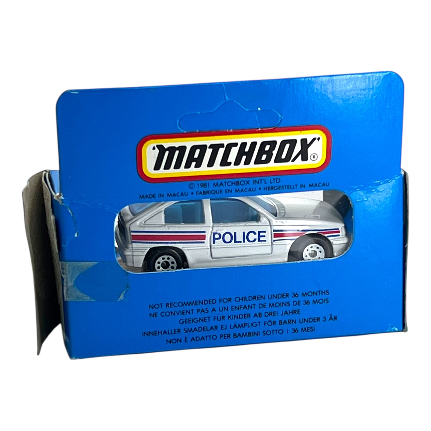 Matchbox Superfast - Vauxhall Astra GTE / Opel Kadett Police - MB8 - Made in Macau 1981 - Mint
