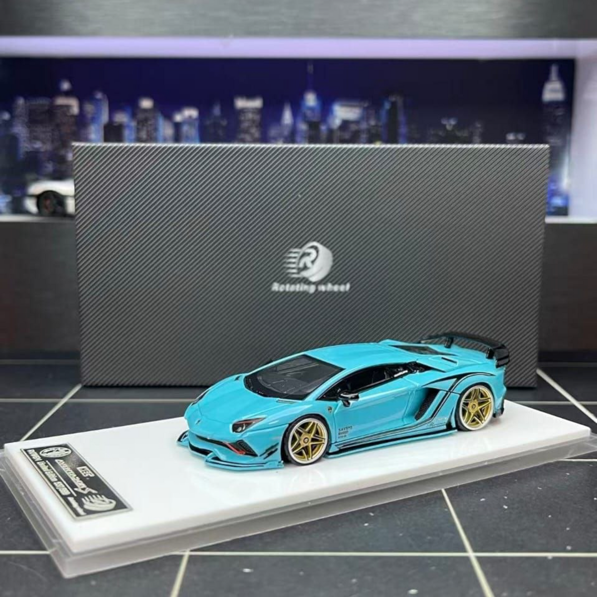 Rotating Wheel - Rowen Aventador S LP740-4 - Blue - RW64-LP740-BLU