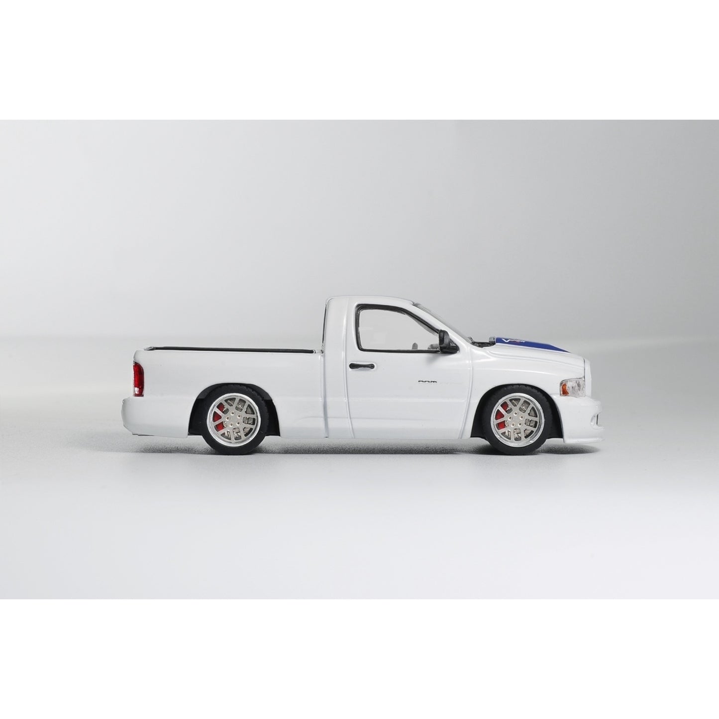 Shoom By GCD - Pre-Order - Dodge Ram SRT-10 2023 (LHD), White with Blue Livery
