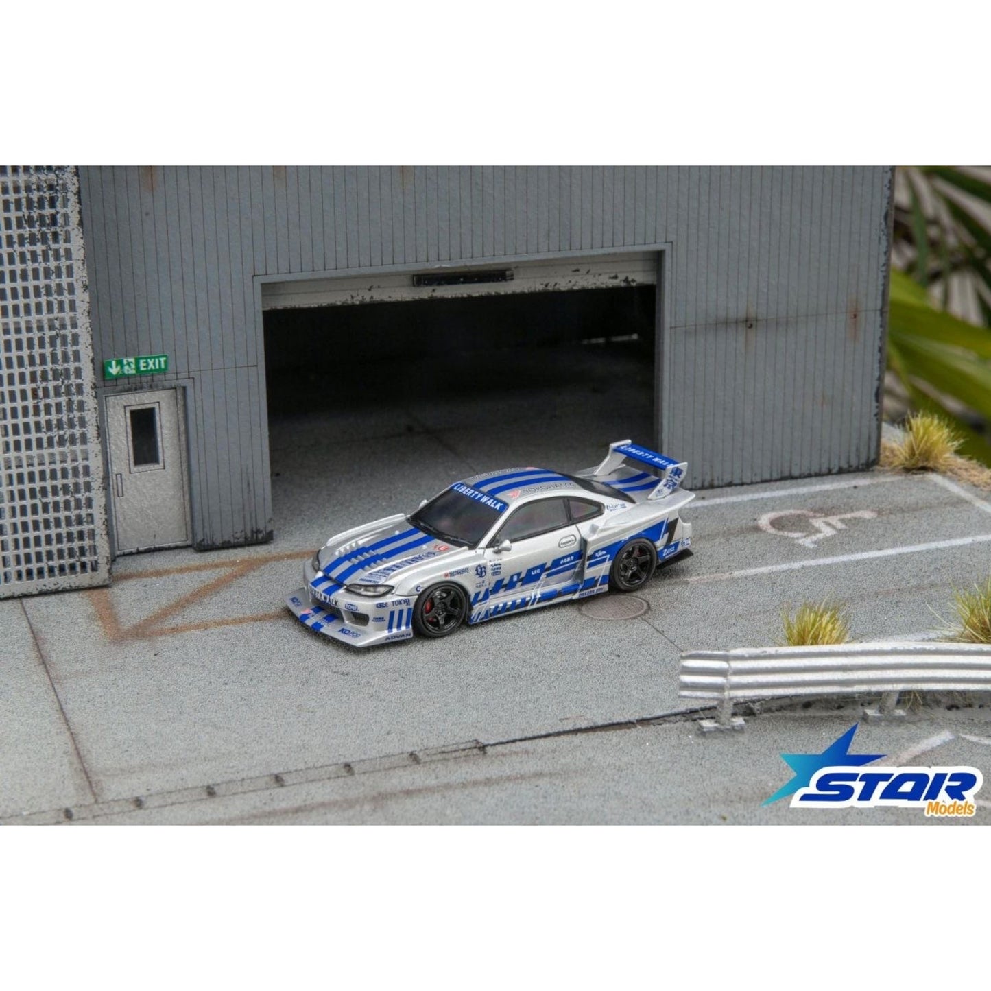 StarModel - Pre-Order - S15 Silvia Liberty Walk - silver-blue - SM64-LBS15-SBLU