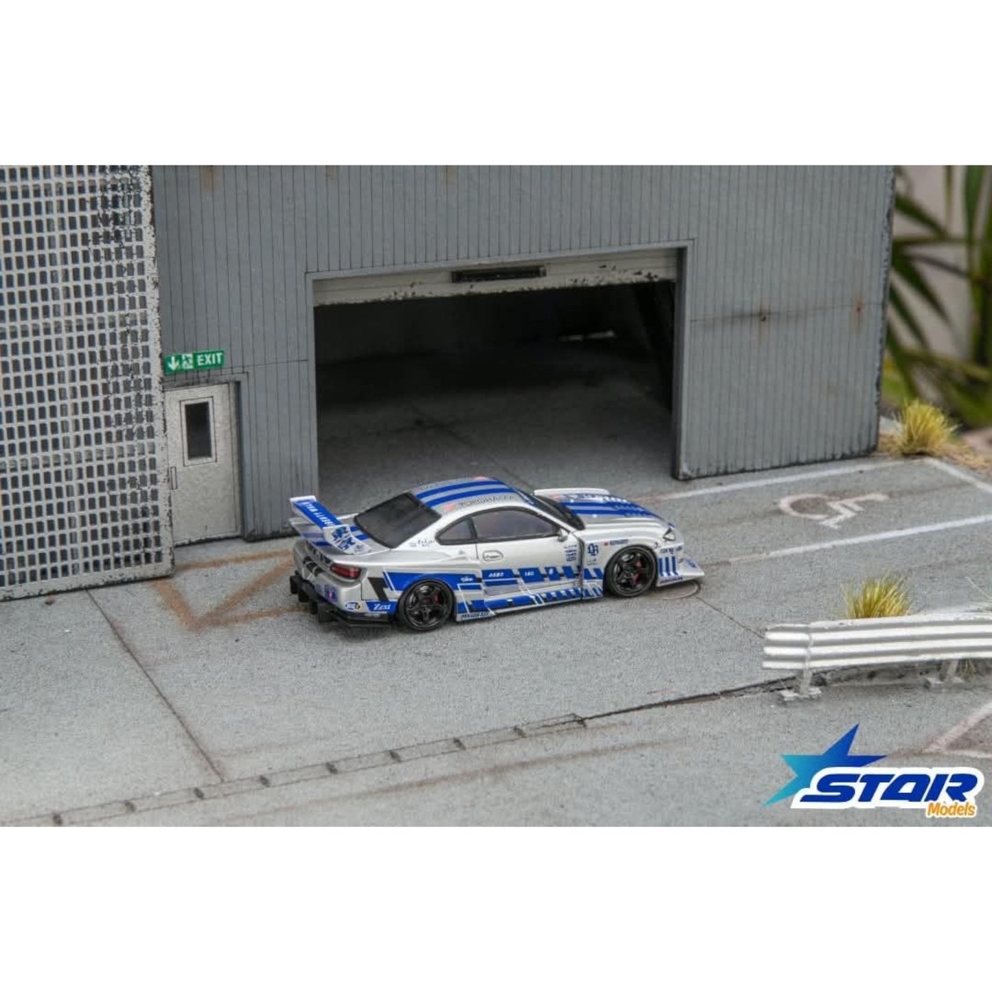 StarModel - Pre-Order - S15 Silvia Liberty Walk - silver-blue - SM64-LBS15-SBLU