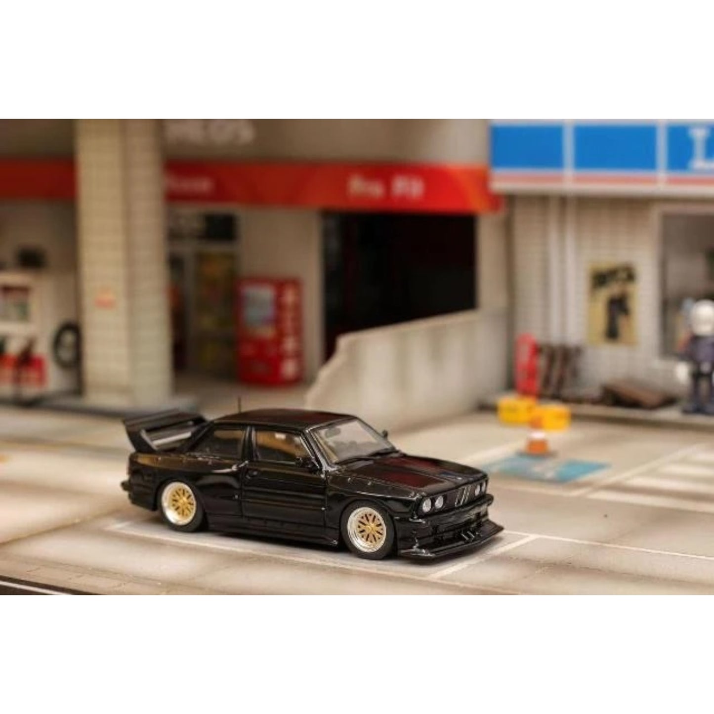 StreetWeapon - Pre-Order - BMW E30, black - STW236