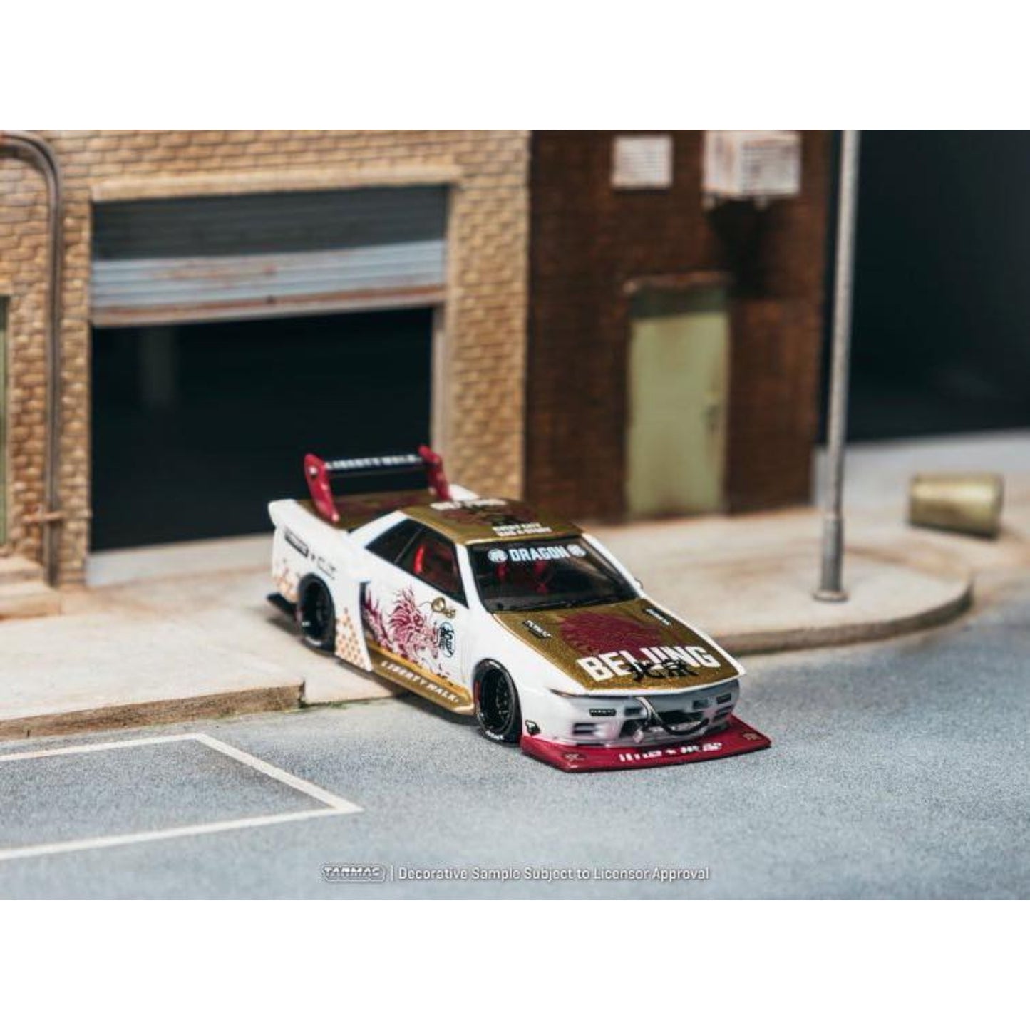 Tarmac Works - Pre-Order - LB-KAIDO WORKS Nissan R32 Skyline HEC2026 - Beijing Edition - T64-097-26HEC