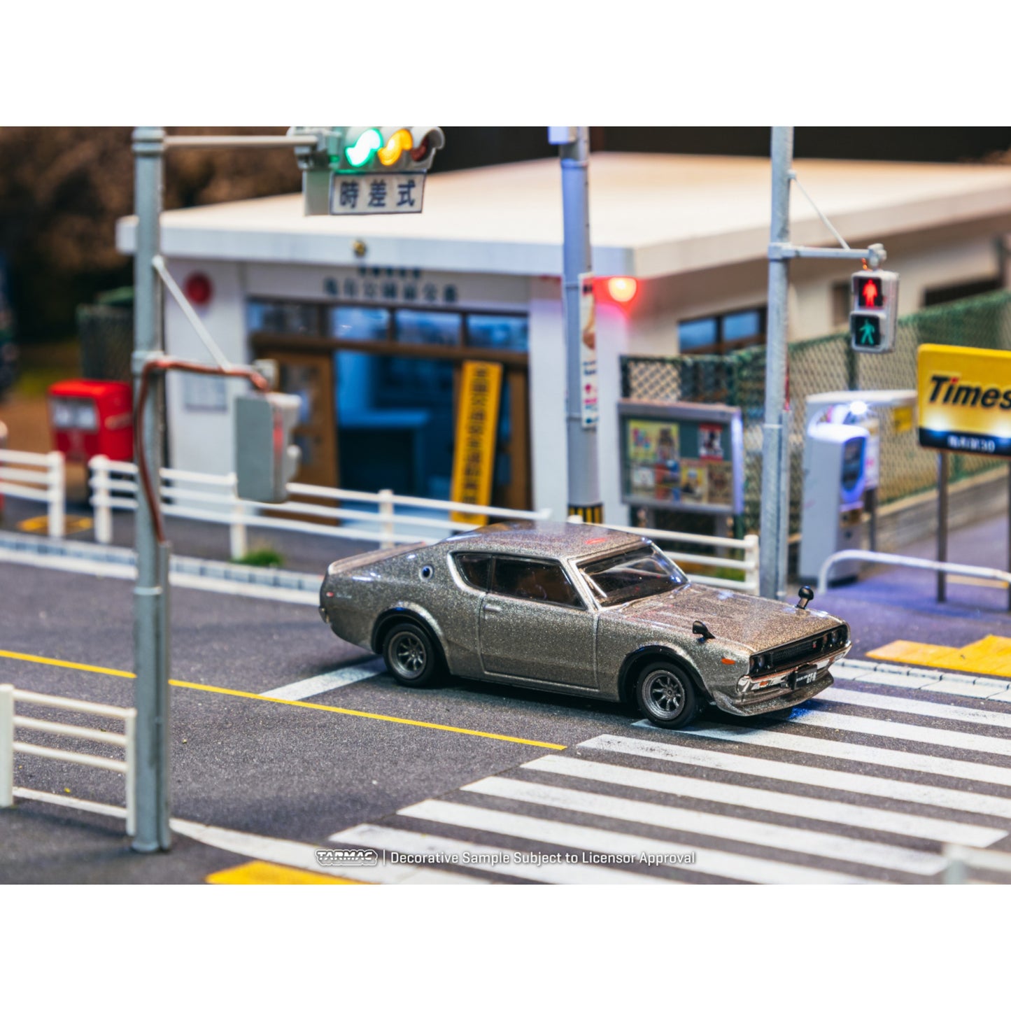 Tarmac Works - Pre-Order - 1969 Nissan Skyline 2000GT-R (KPGC1100), silver - T64G-087-SL