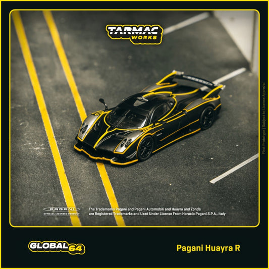 Tarmac Works - Pre-Order - Pagani Huayra R, matt black/silver - T64G-TL035-MBS