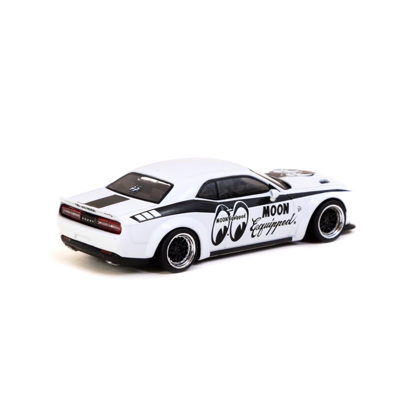 Tarmac Works - *Moon Eyes* Dodge Challenger SRT Hellcat white/black - T64G-TL039-ME