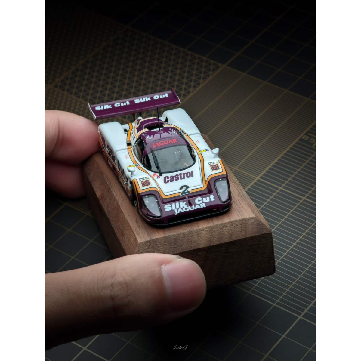 TranscendModel - Pre-Order - Jaguar XJR-9 LeMans, White Purple - TM64-XJR-WP