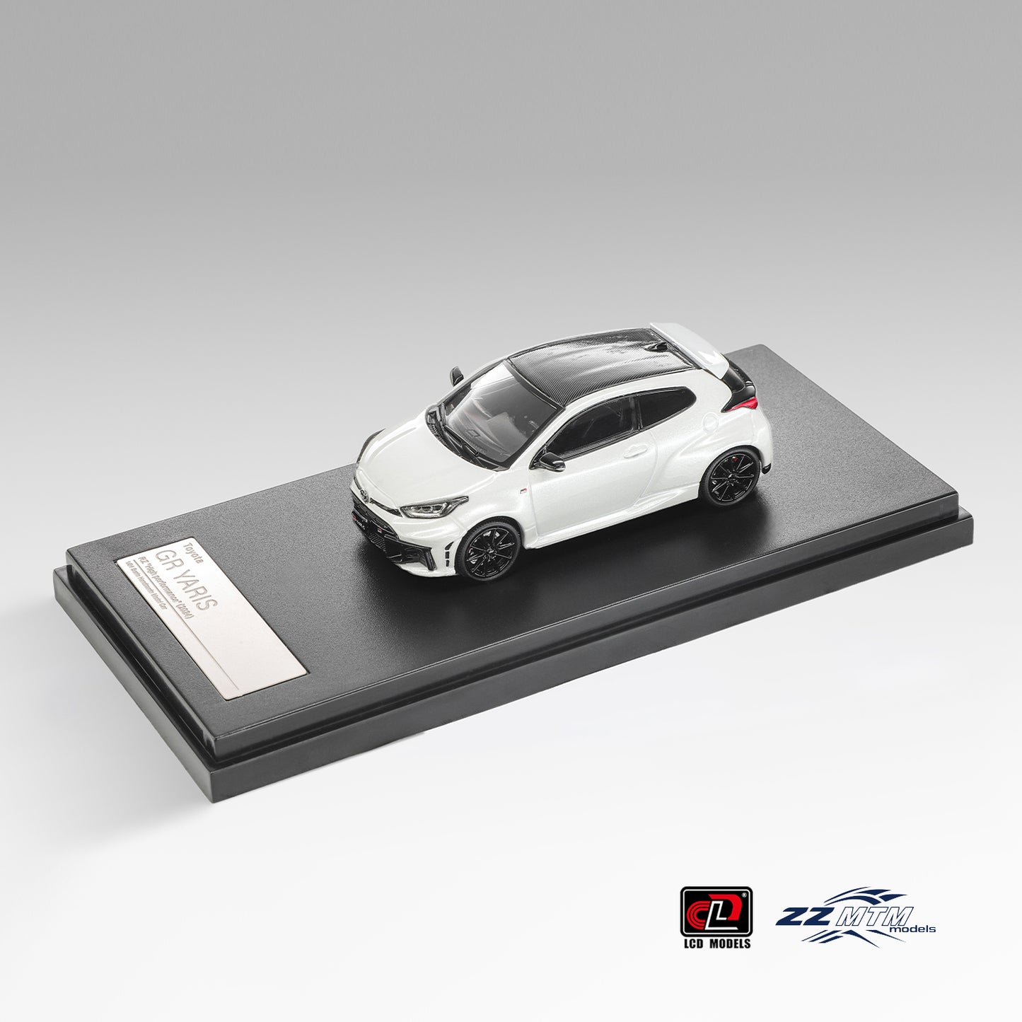 LCD Model - Pre-Order - GR YARIS RZ“High performance” 2024, White - ZZ64001D01-WH