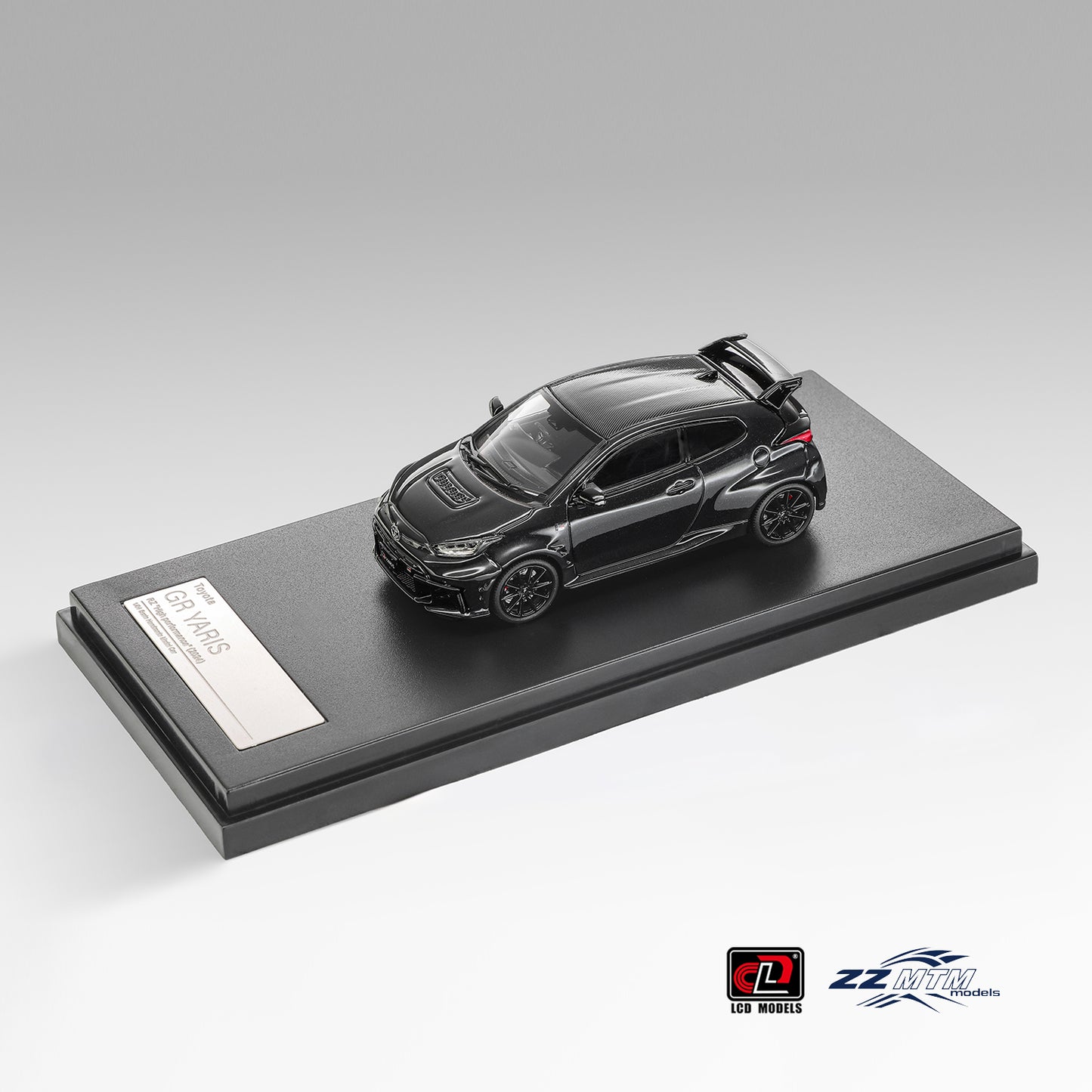 LCD Model - Pre-Order - GR YARIS “Aero performance package” 2025, Black - ZZ64001D02-BL