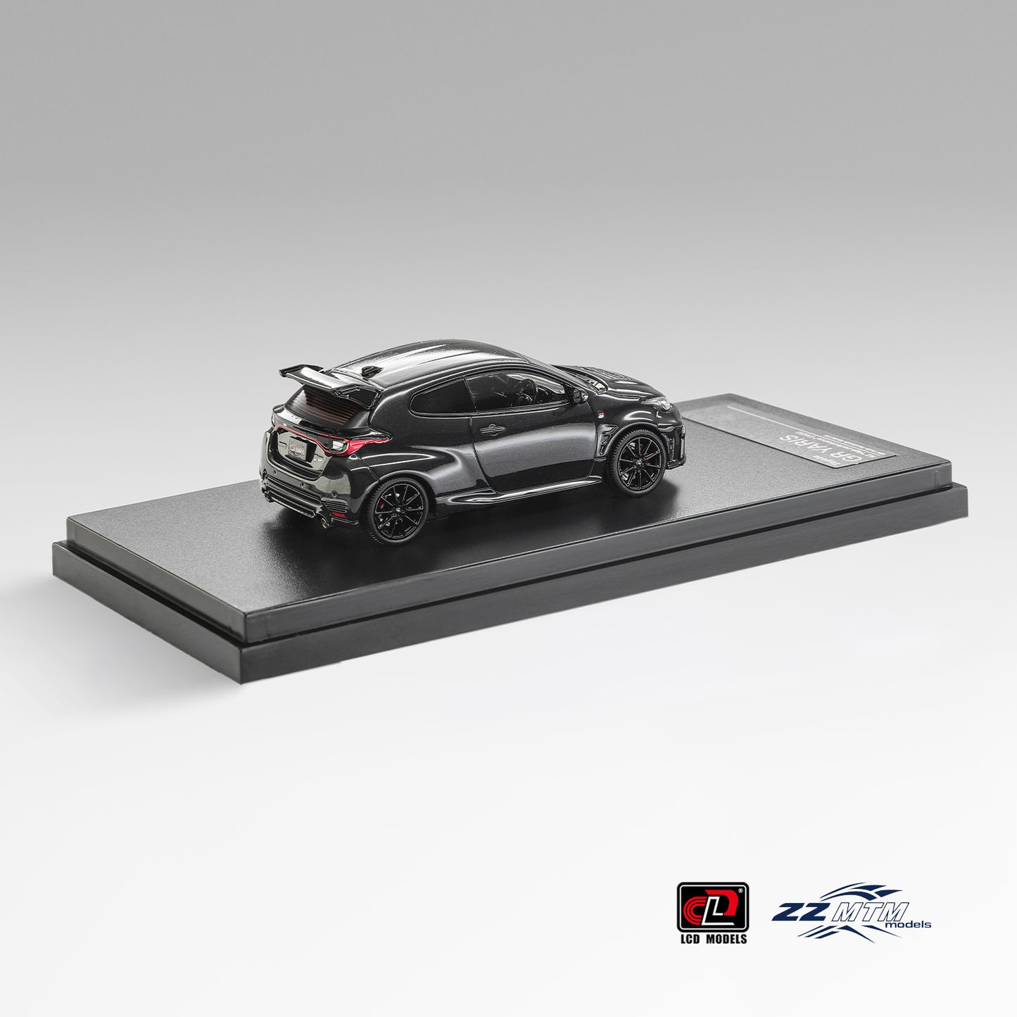 LCD Model - Pre-Order - GR YARIS “Aero performance package” 2025, Black - ZZ64001D02-BL