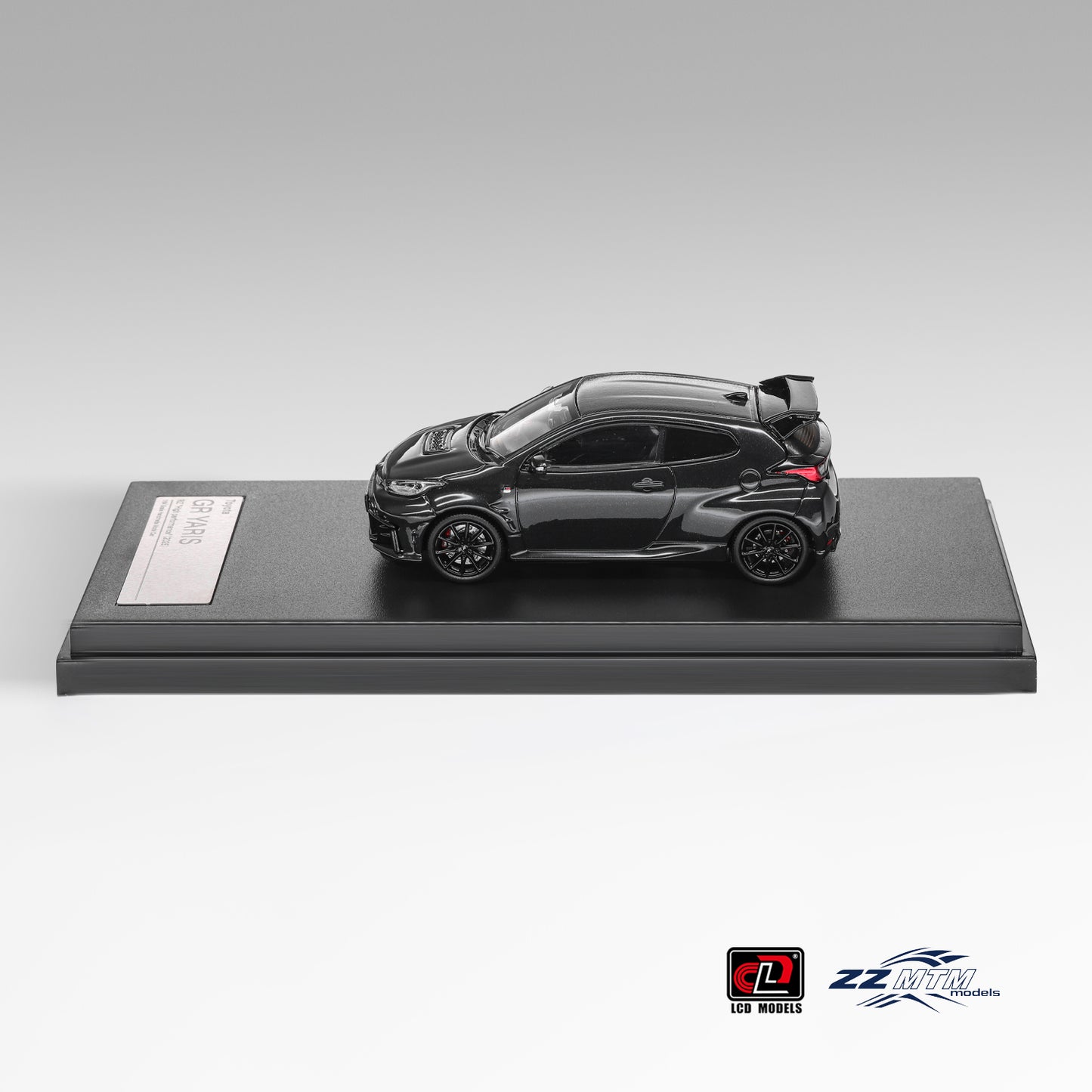 LCD Model - Pre-Order - GR YARIS “Aero performance package” 2025, Black - ZZ64001D02-BL