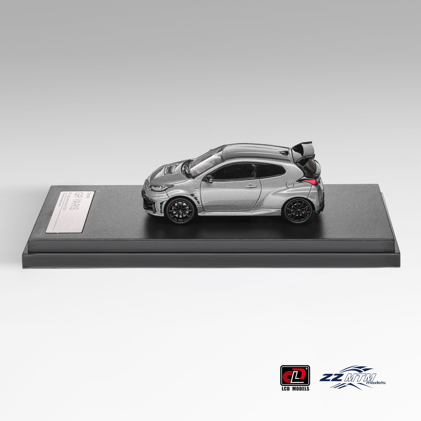 LCD Model - Pre-Order - GR YARIS “Aero performance package” 2025, Grey - ZZ64001D02-GR