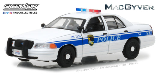 Greenlight - 2003 Ford Crown Victoria Police Interceptor MacGyver - 86520 - 1:43